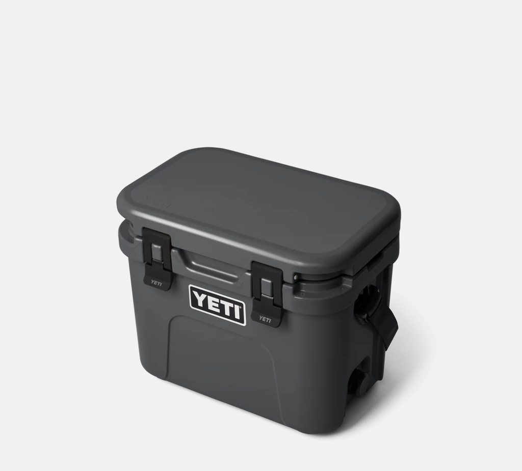 Nevera Portátil Yeti Roadie 15 - Charcoal