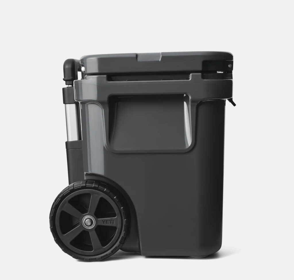 Nevera Portátil con Ruedas Yeti Roadie 32 - Charcoal