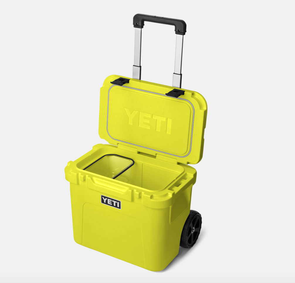 Nevera Portátil con Ruedas Yeti Roadie 32 - Firefly Yellow
