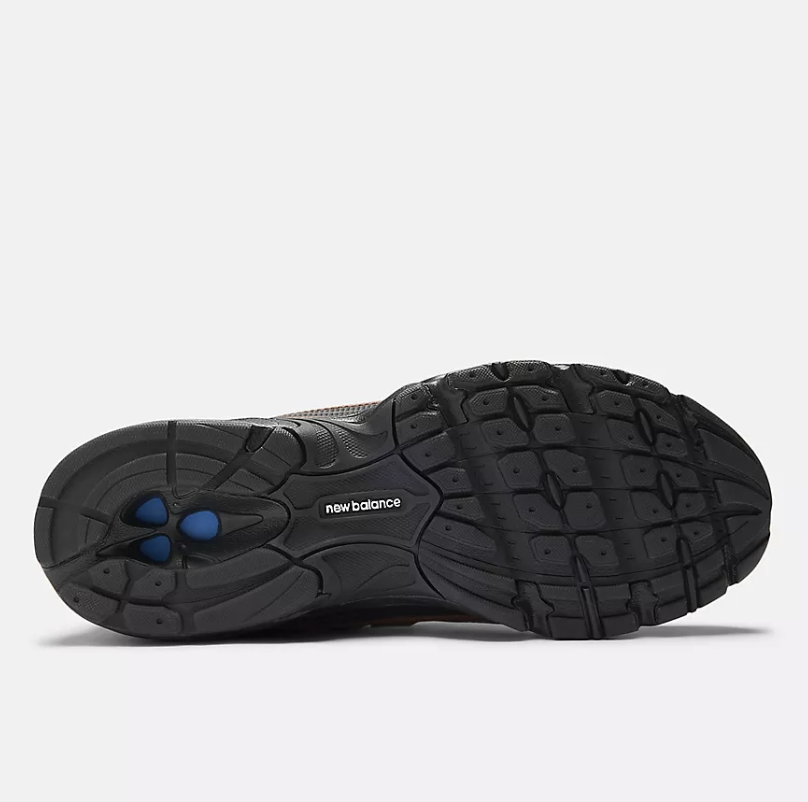 Zapatillas New Balance 7404CB - Relic Brown con Pumpernickel