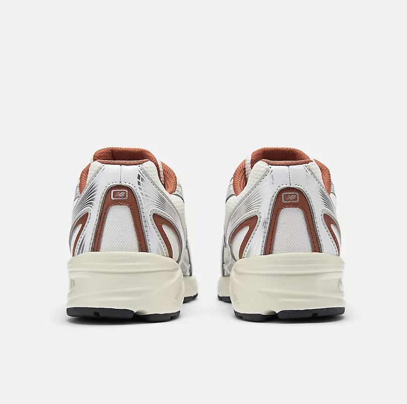 Zapatillas New Balance 7403SB - Angora con Cinnamon