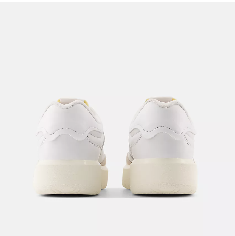 Zapatillas New Balance 302OB - White/Moonbeam
