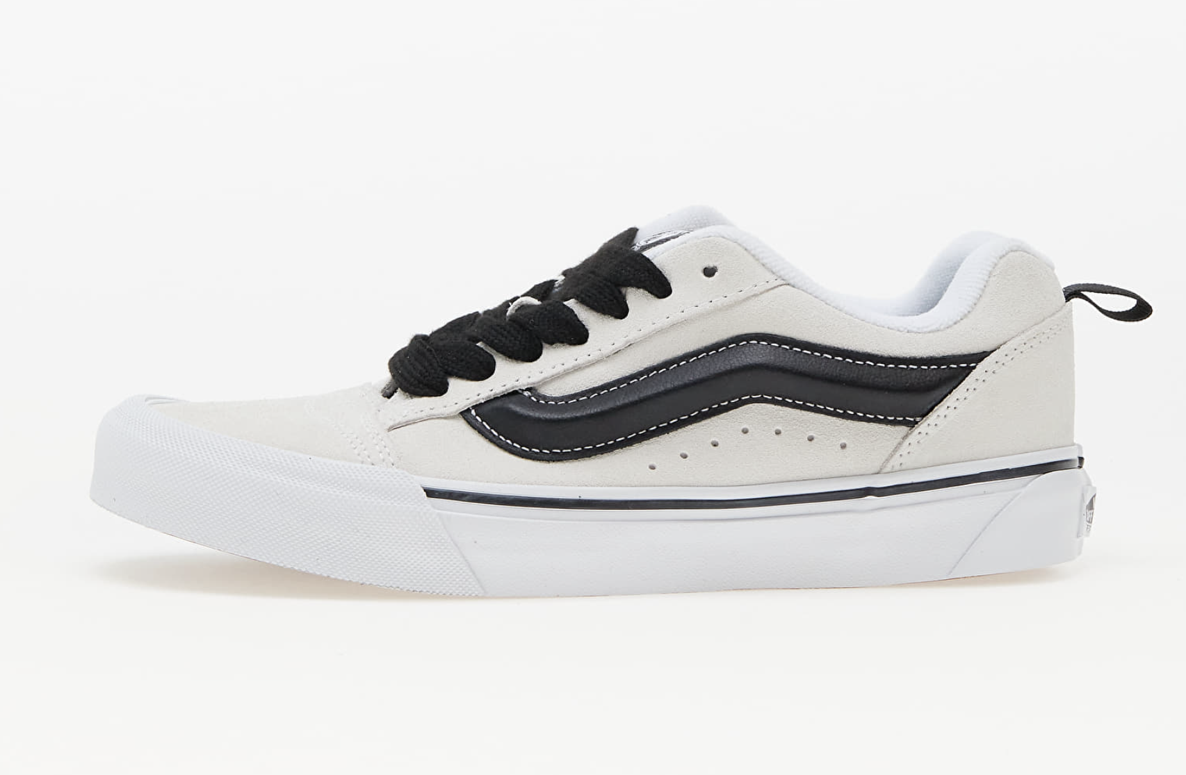 Zapatillas Vans UA Knu Skool - Suede White/Black