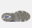 Zapatillas New Balance 740WN2 - White con Metallic Silver y Reflection