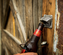 Abrebotellas de Pared Yeti