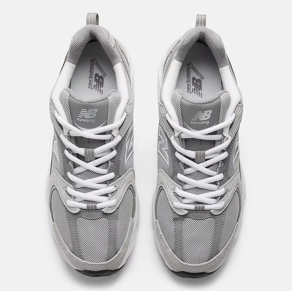 Zapatillas New Balance 530CK - Raincloud con Shadow Grey y Silver Metallic