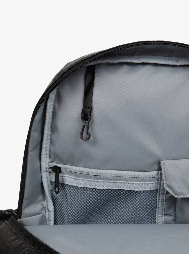 Mochila Quiksilver Burner 28L Plus - Black