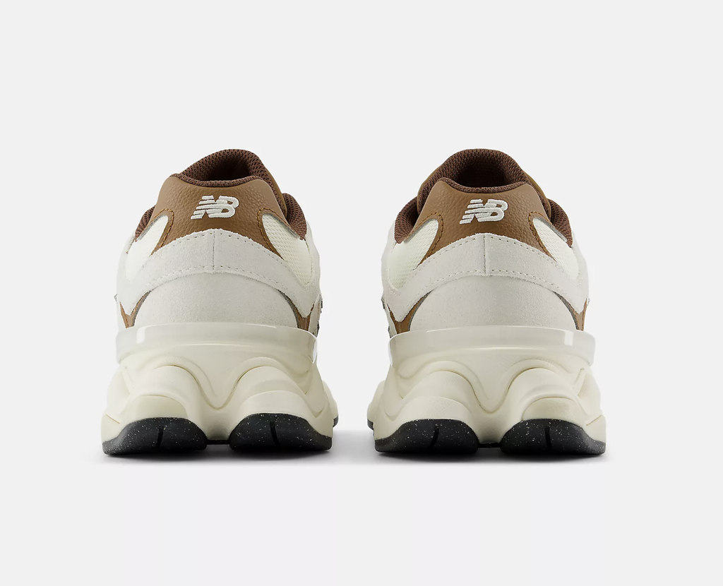 Zapatillas New Balance 9060 - Breakfeast Tea