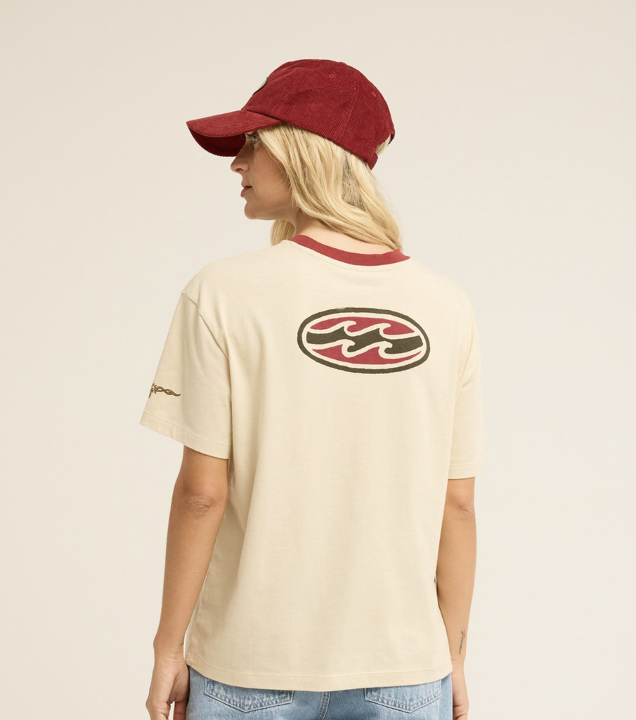 Camiseta Billabong Since 73 Tomboy - Oatmeal