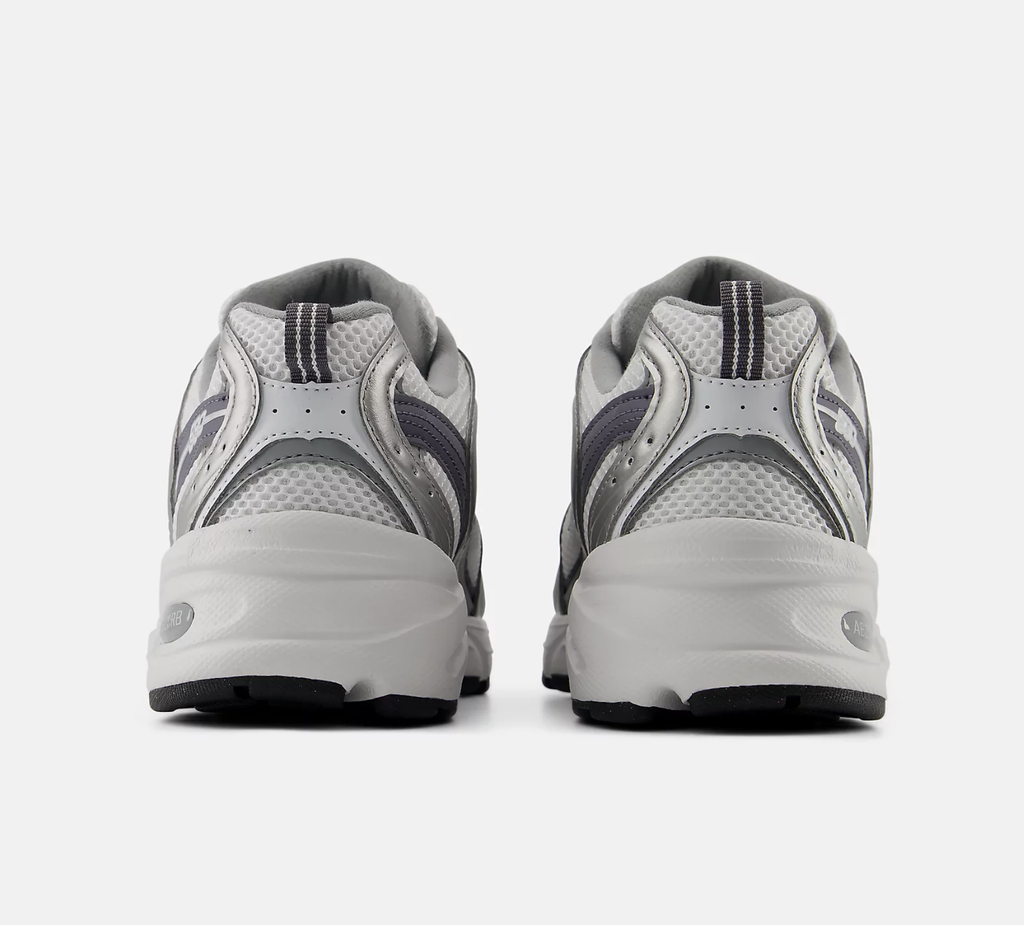 Zapatillas New Balance 530SMP - Silver Metallic