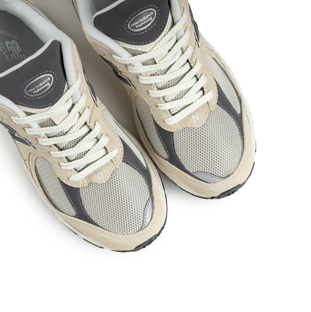 Zapatillas New Balance 2002RFA - Sandstone