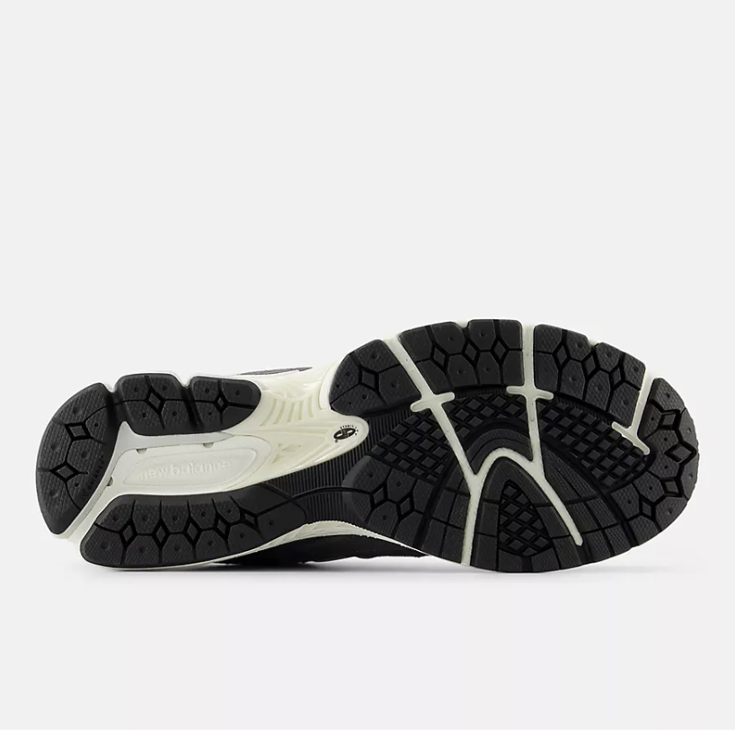Zapatillas New Balance 2002RFB - Magnet Con Lead y Blue Fox