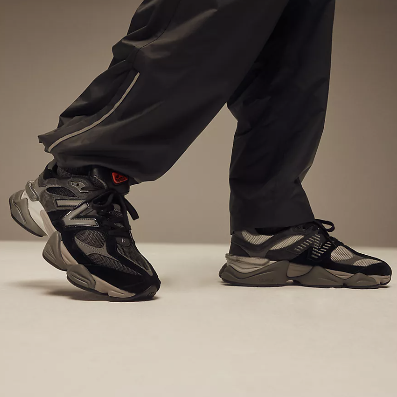 Zapatillas New Balance 9060BLK - Black con Castlerock y Rain Cloud