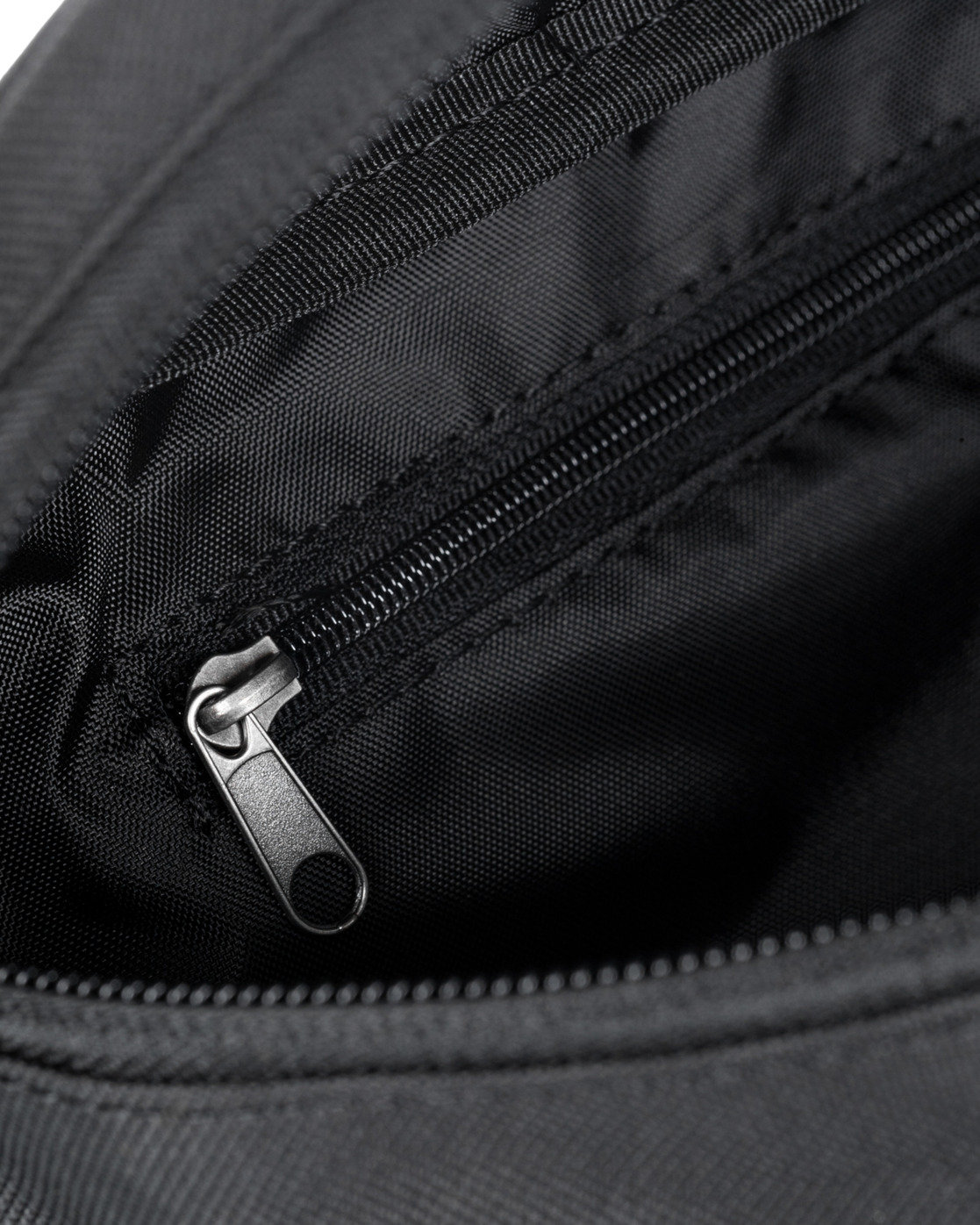 Riñonera Element Chronic - Off Black