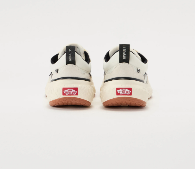 Zapatillas Vans MTE UltraRange Neo VR3 - Black/Off Whit