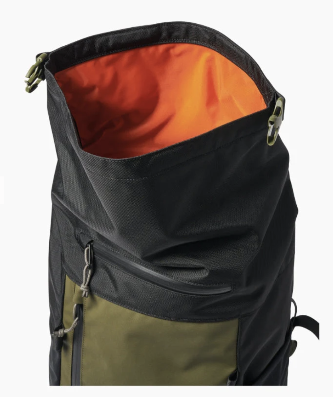 Mochila Roark Day Trip Passenger 27L 2.0 - Military/Black