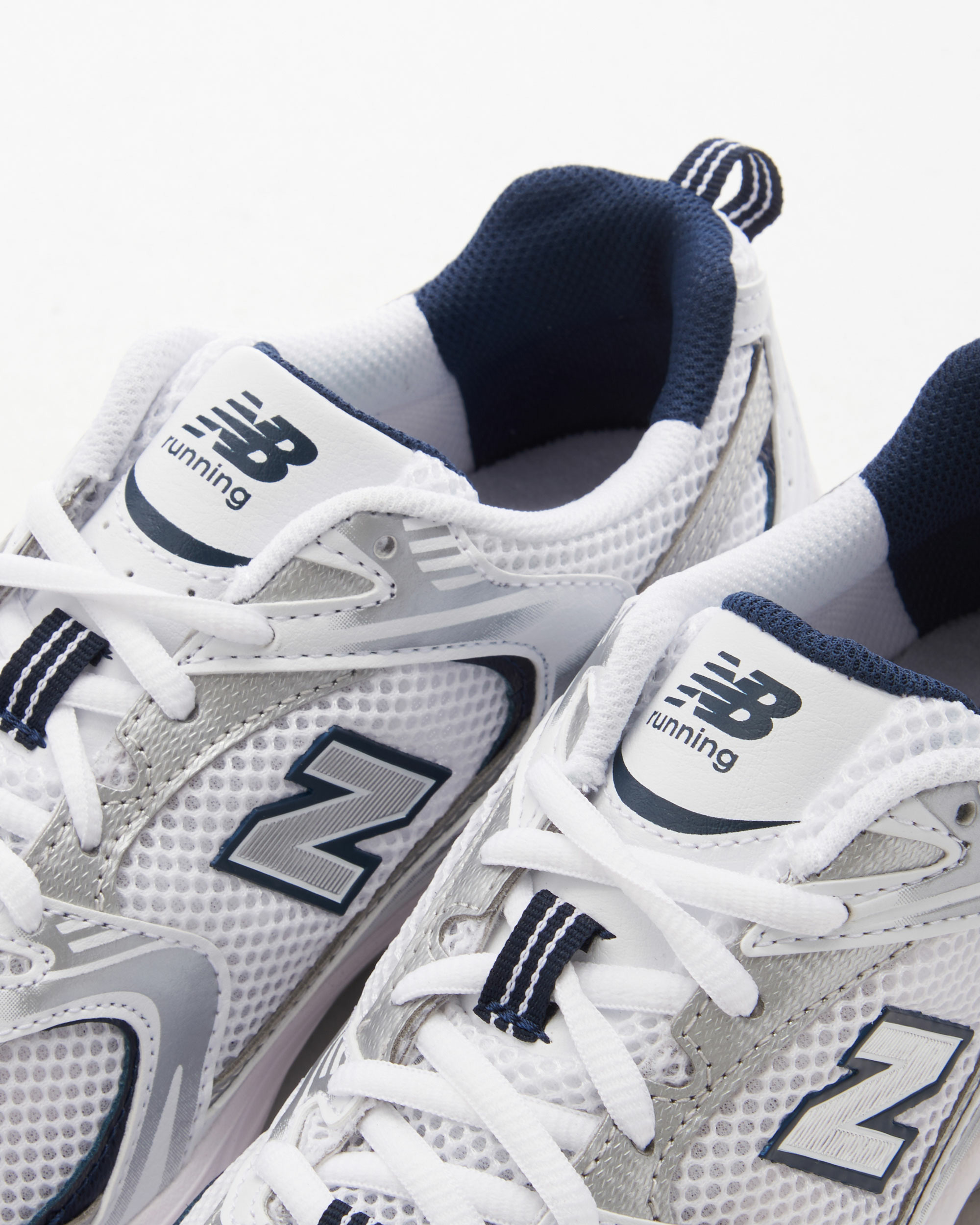 Zapatillas New Balance 530SG - White con Natural Indigo
