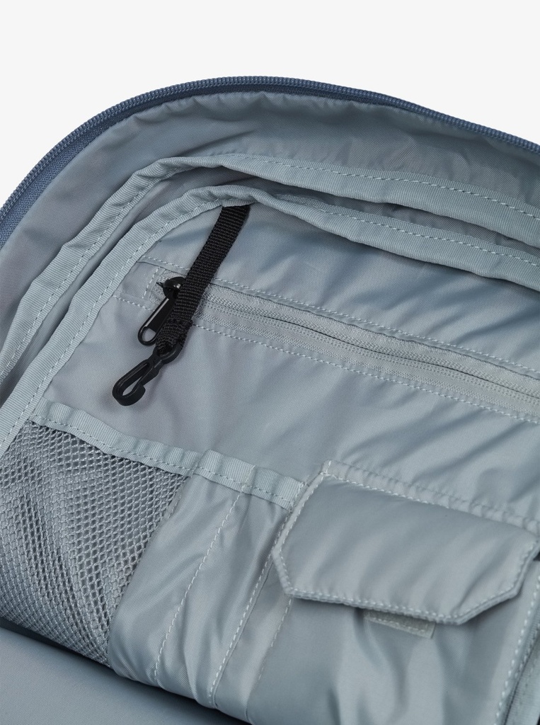Mochila Quiksilver Burner 28L - China Blue (bnd0)