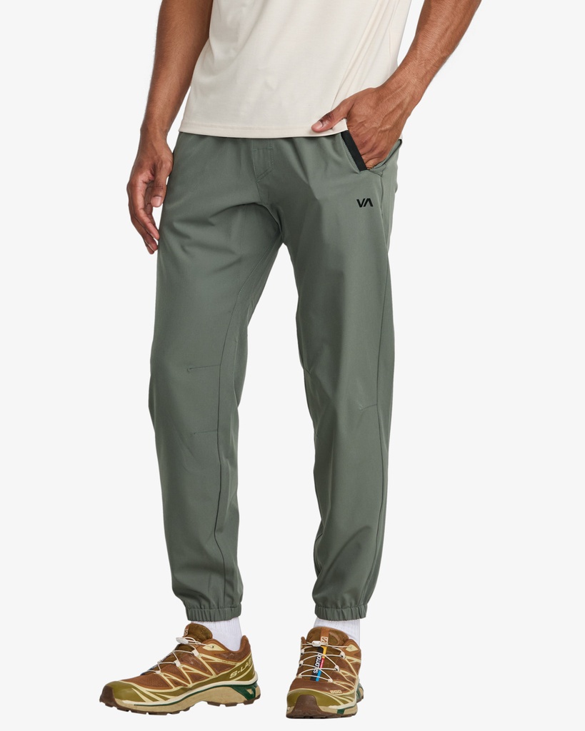 Pantalón RVCA VA Sport Yogger - Sage Leaf