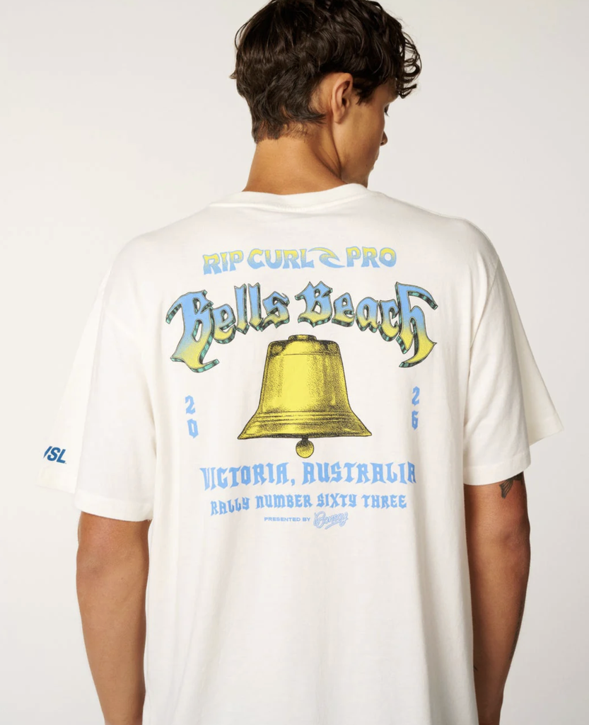 Camiseta Rip Curl Bells Pro 26 Bell Logo - Bone